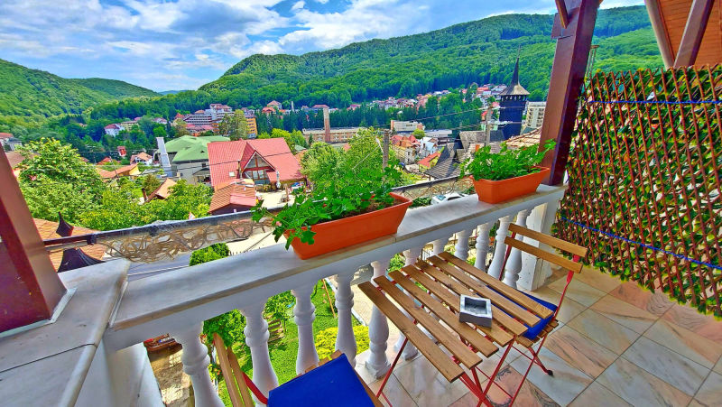 Vedere Balcon Camera 6 Pensiunea Casa Giulia Olanesti